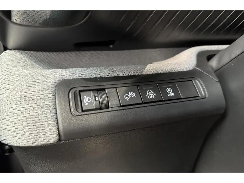VEHICLE__CONDITION_SERVICE Citroen C3 Turbo 100 ch Manual MAX GREY 27