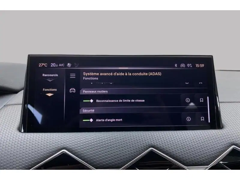 Occasion DS Automobiles DS 3 BASTILLE E-TENSE WHITE 37