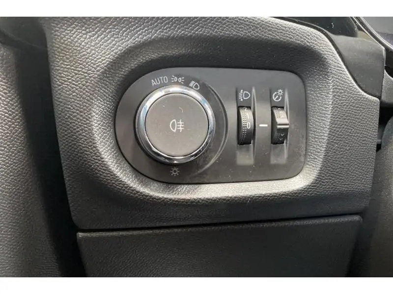 Occasion Opel Corsa GS WHITE 21
