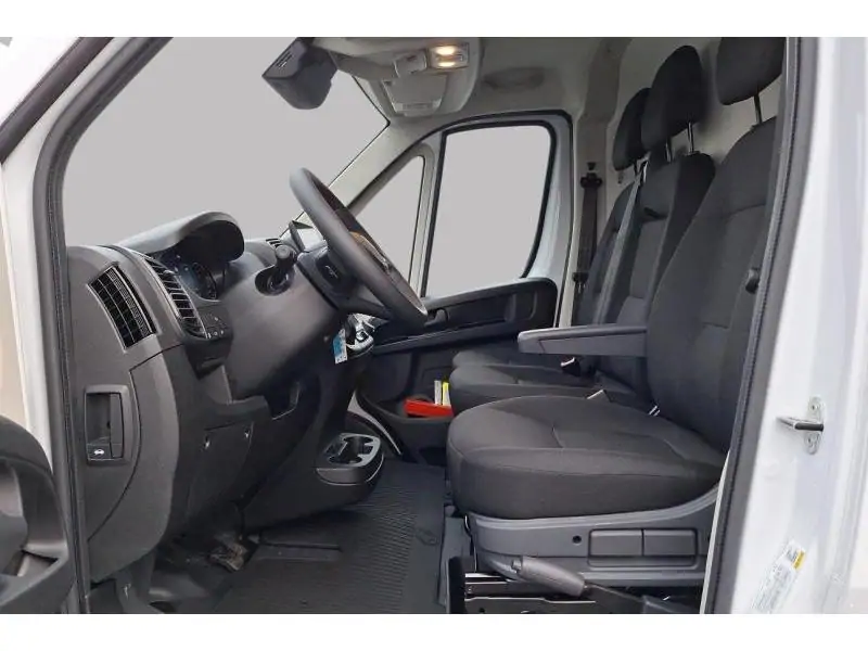 VEHICLE__CONDITION_SERVICE Peugeot Boxer 435 L3H2 140 3T trekvermogen WHITE 10