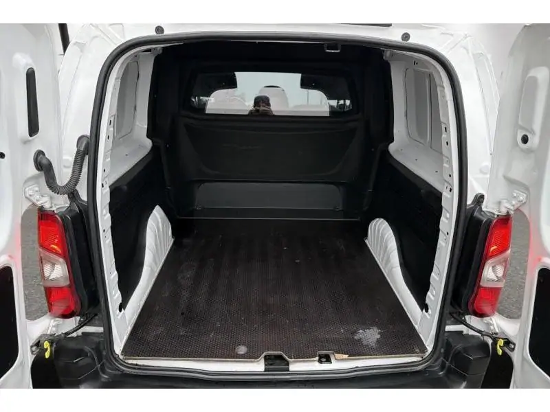 Occasion Peugeot Partner dubbele cabine WHITE 19