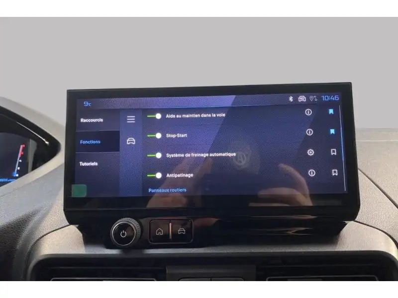 VEHICLE__CONDITION_SERVICE Peugeot Partner ST LIGHT WHITE 31