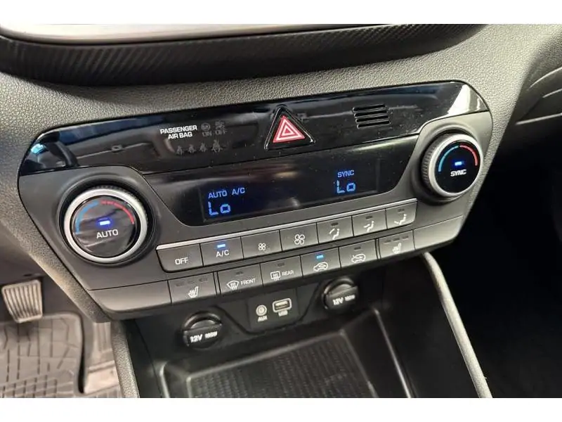 Occasion Hyundai Tucson SUV MANUAL GREY 15