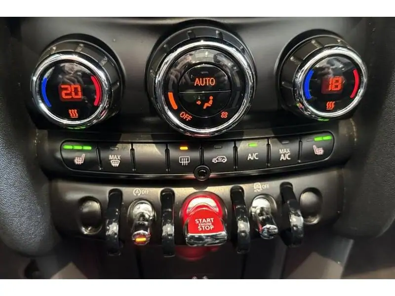 Occasion MINI One Cabrio CABRIOLET 1.5 BLACK 15