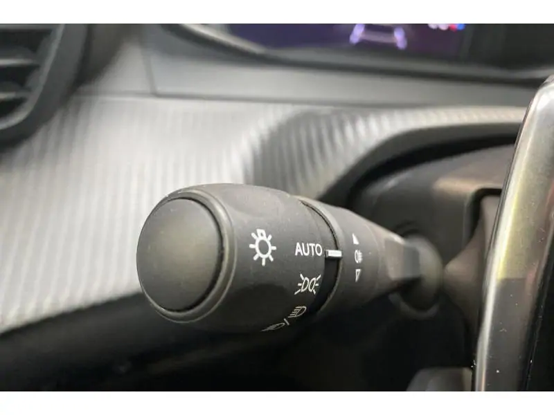 Occasie Peugeot 2008 II Allure GREY 23