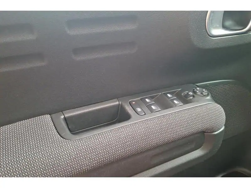 Occasion Citroen C3 Aircross 110PK  GPS BEIGE 17
