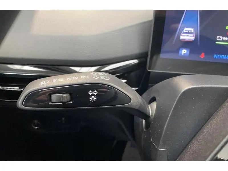 Occasion MG MG4 STANDARD 51 kWh GREY 23