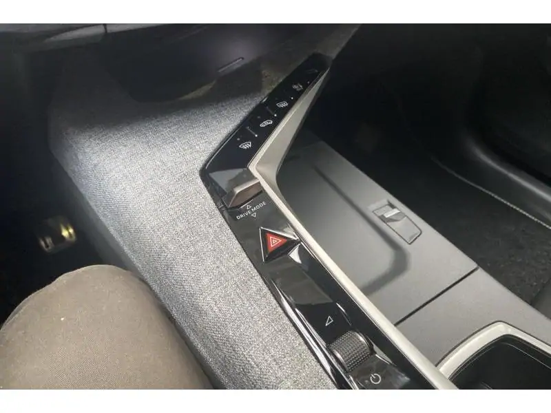 Occasion Peugeot 5008 GT Hybrid BLACK 37