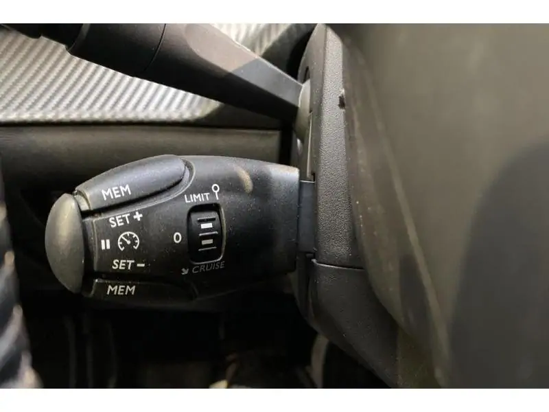 Occasion Peugeot 2008 Active Pack BLACK 24