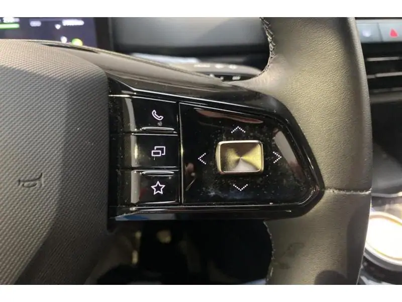 Occasion MG MG4 STANDARD 51 kWh RED 25