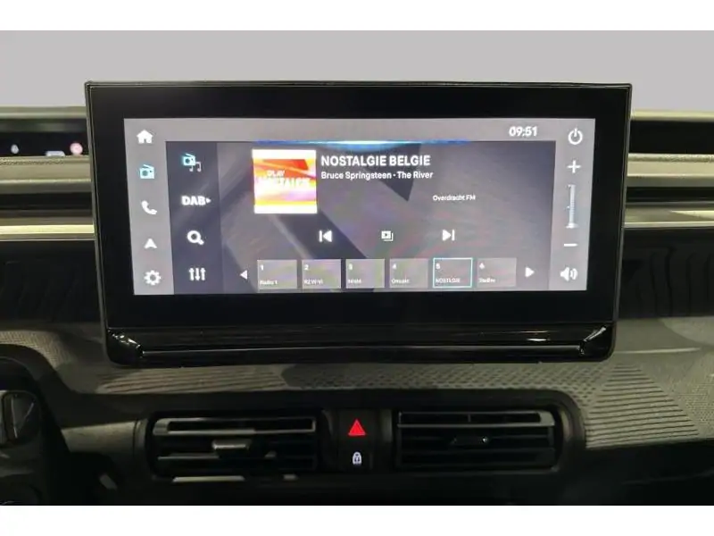VEHICLE__CONDITION_SERVICE Citroen C3 Electric 113 pk Comf RED 14