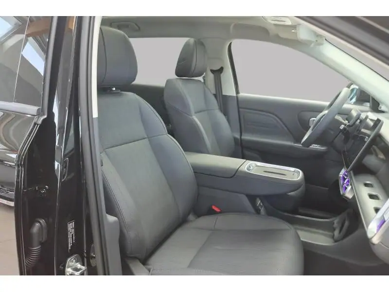 VEHICLE__CONDITION_SERVICE Leapmotor B10 DESIGN - DISPO 02/2027 BLACK 8