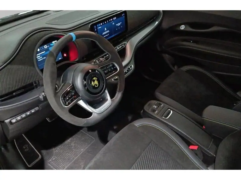 VEHICLE__CONDITION_SERVICE Abarth 500e TURISMO  vrij 09/2025 BLACK 9