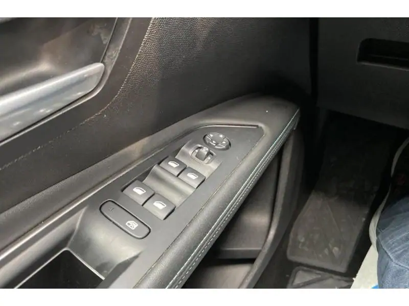Occasion Peugeot 5008 Allure Pack - 7 PL - ELEKT KOF GREY 17