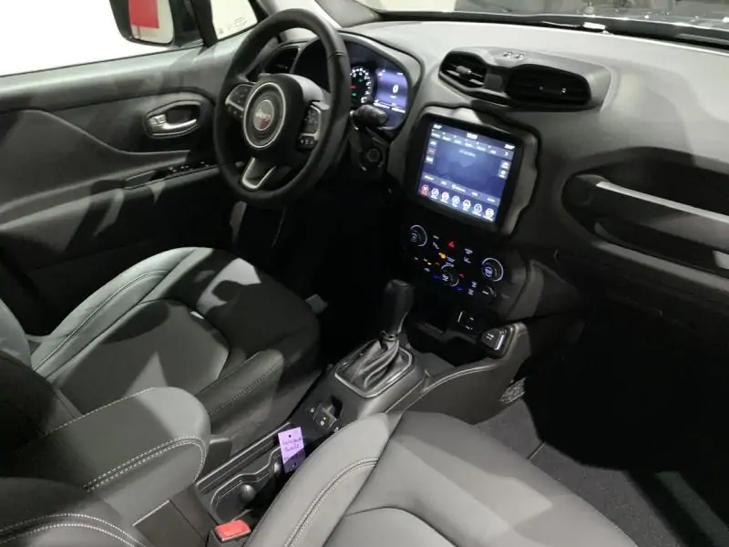 Occasion Jeep Renegade Limited e-Hybrid MHEV GREY 21