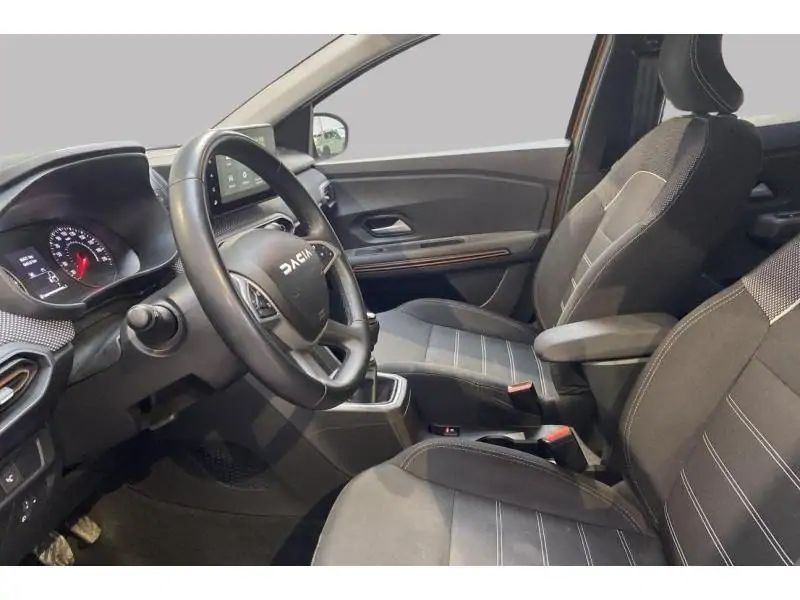 Occasion Dacia SANDERO STEPWAY Expression ORANGE 10