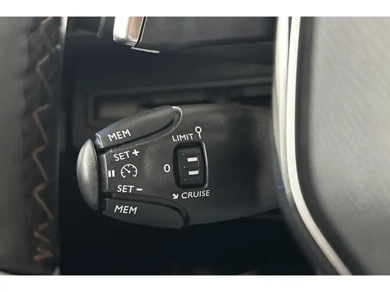 Occasion Peugeot 3008 GT-LINE - AUTOMAAT GREY 25