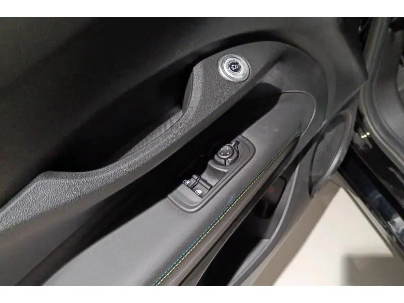 VEHICLE__CONDITION_SERVICE Abarth 500e TURISMO  vrij 09/2025 BLACK 17