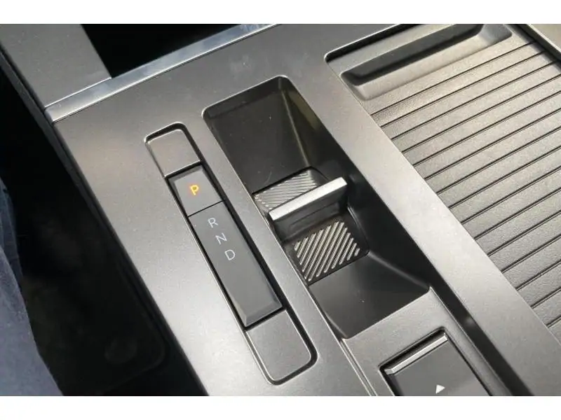 VEHICLE__CONDITION_SERVICE Opel Astra Sports Tourer ULTIMATE* Full - dispo 10/2026 GREEN 16