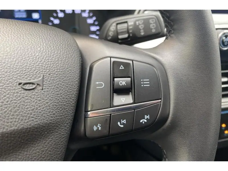 Occasion Ford Kuga Trend* Gps & Détecteurs obstacles BLACK 26