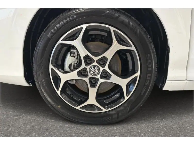 VEHICLE__CONDITION_SERVICE MG MG3 HYBRID+ LUXURY 194 pk WHITE 20