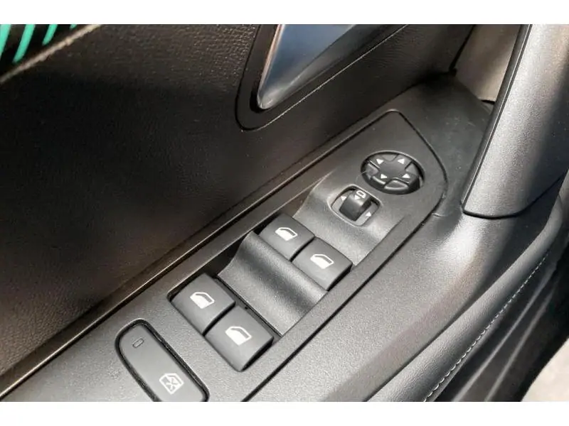 Occasion Peugeot 2008 Allure Pack BLACK 17