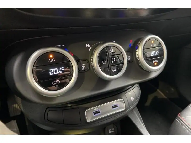 Occasion Fiat 500 X SPORT HYBRID BLUE 15