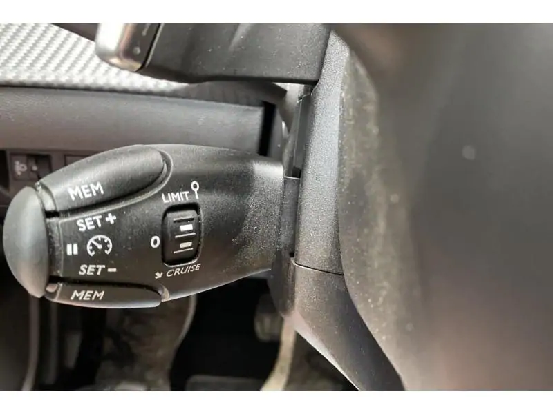 Occasion Peugeot 2008 Allure Pack*Caméra & GPS WHITE 28