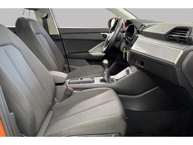 Occasion Audi Q3 1.5 TFSI ORANGE 8