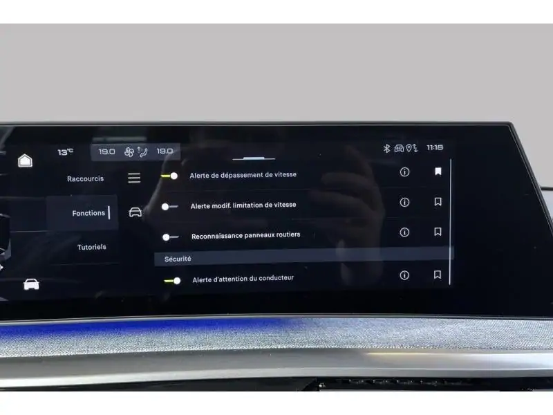 VEHICLE__CONDITION_SERVICE Peugeot 3008 GT GREY 31