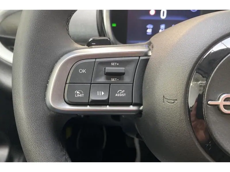 Occasion Fiat 600 Hybrid BLUE 24