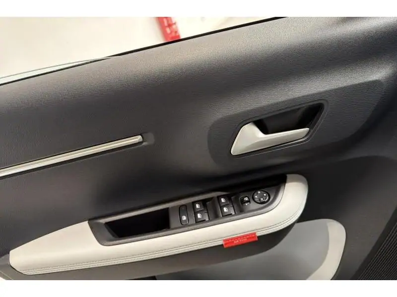 Démo Citroen C3 Aircross MAX BLACK 17