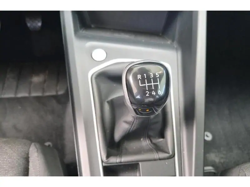 Occasion Volkswagen Golf Variant Berline 1.0 TSI MANUAL WHITE 15
