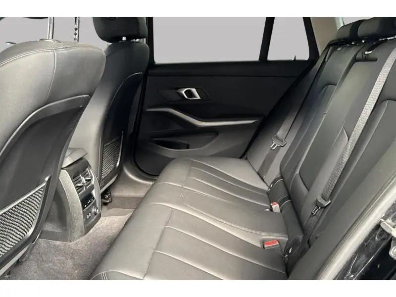 Occasion BMW Serie 3 318 business BLACK 18