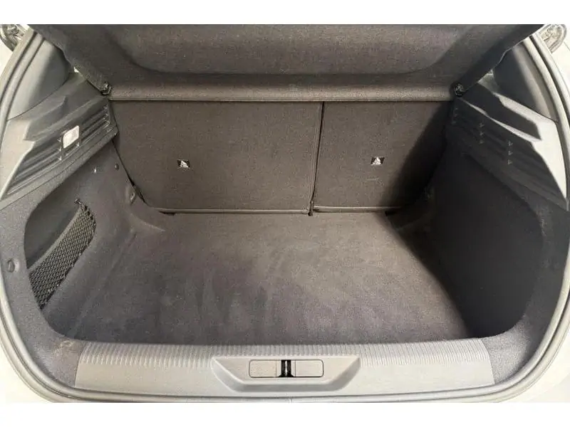 VEHICLE__CONDITION_SERVICE Peugeot 308 STYLE WHITE 19