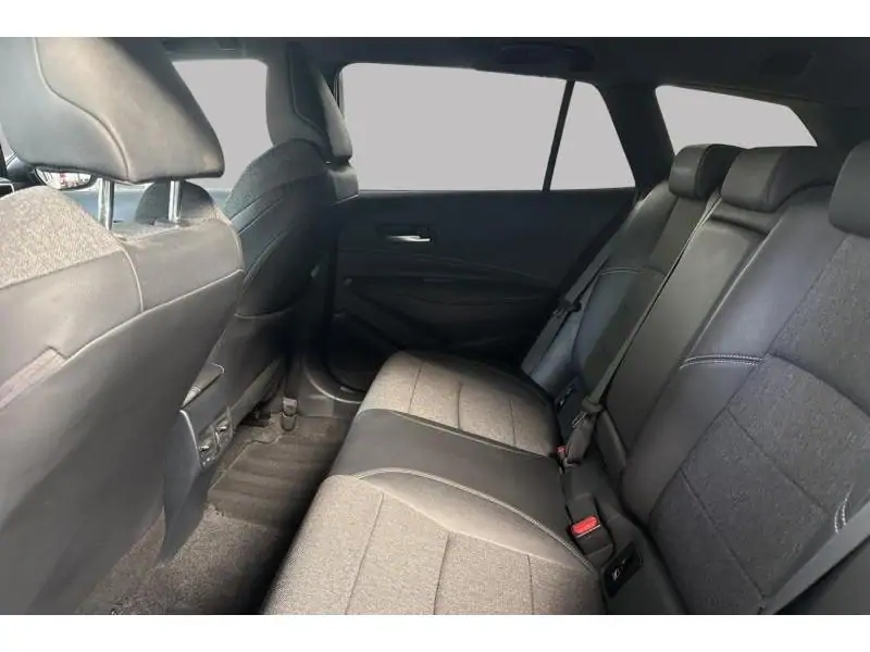 Occasion Toyota Corolla SW Hybrid 1.8 Style e-CVT - 140 pk BLACK 18