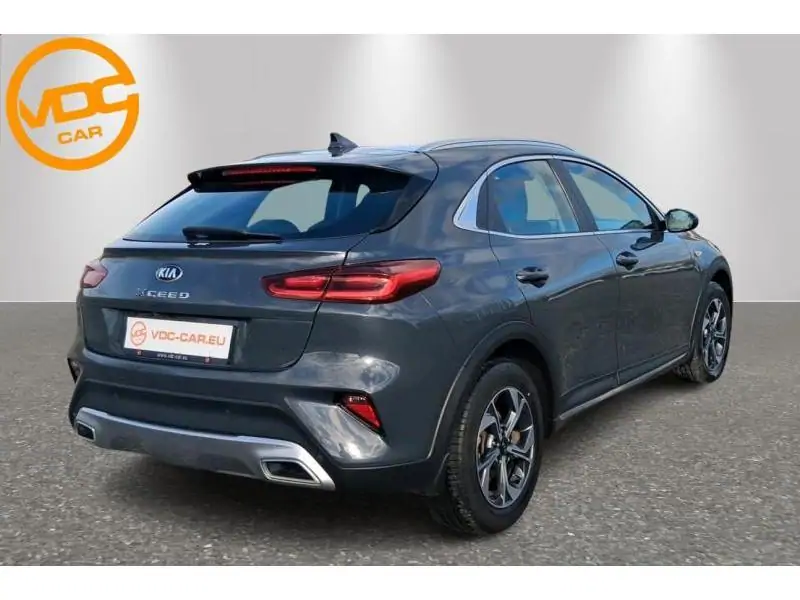 Occasion Kia XCeed Berline MANUAL BLACK 3