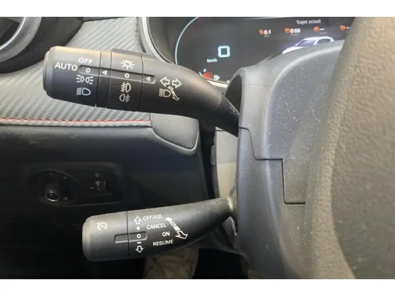 Occasion MG ZS LUXURY RED 27