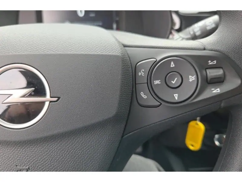 Occasion Opel Corsa 1200 MANUAL BLACK 24