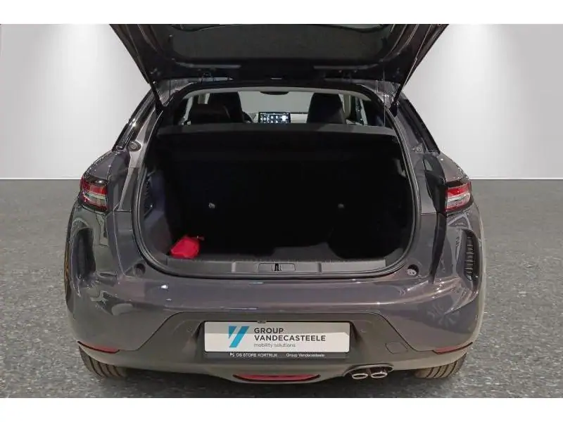 Démo DS Automobiles DS 3 ANTOINE DE SAINT EXUPERY 130 PureTech Automatic GREY 19