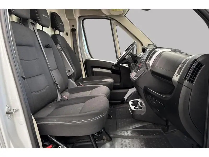 Occasion Fiat Ducato E-DUCATO 47KW MAXI 35 L2H2 GREY 8