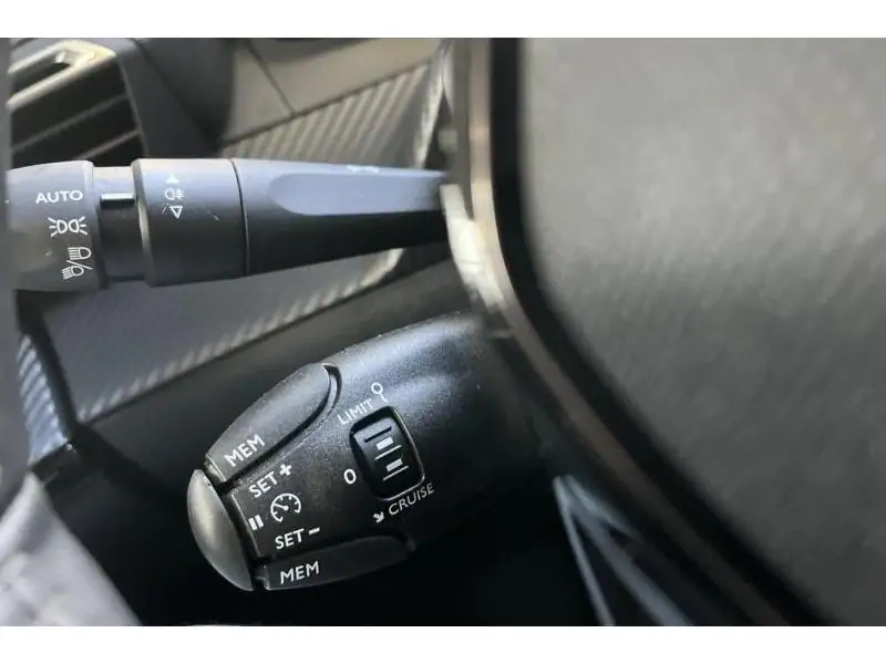 Occasion Peugeot 208 STYLE WHITE 23