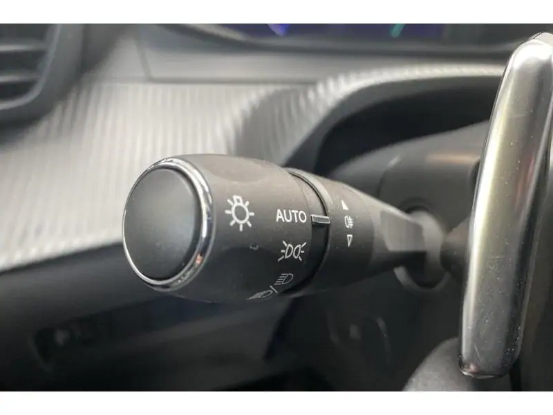 Occasion Peugeot 208 Allure - HYBRID BLUE 23