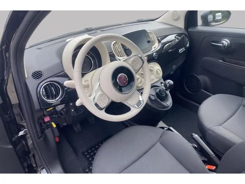 VEHICLE__CONDITION_SERVICE Fiat 500 Hybrid 500 1.0 Hybrid 70 BLACK 9