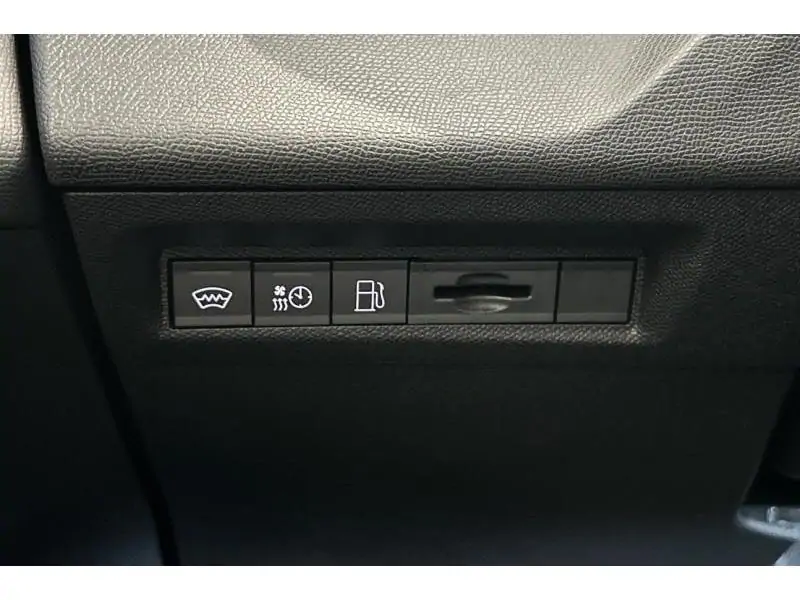 VEHICLE__CONDITION_SERVICE Peugeot 308 GT 1.6 Plug-in Hybrid 180 pk WHITE 21