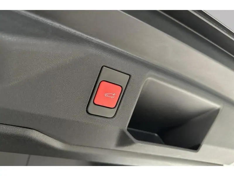 VEHICLE__CONDITION_SERVICE Peugeot 5008 GT Hybrid 145 e-DCS6 7pl GREY 28