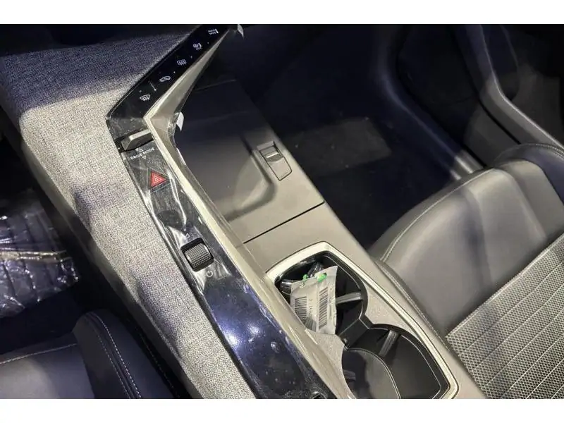 VEHICLE__CONDITION_SERVICE Peugeot 3008 FIRST EDITION BLUE 16