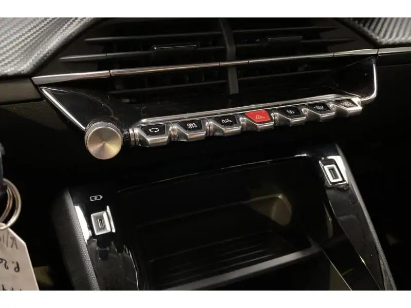 Occasion Peugeot 2008 Active Pack BLACK 29