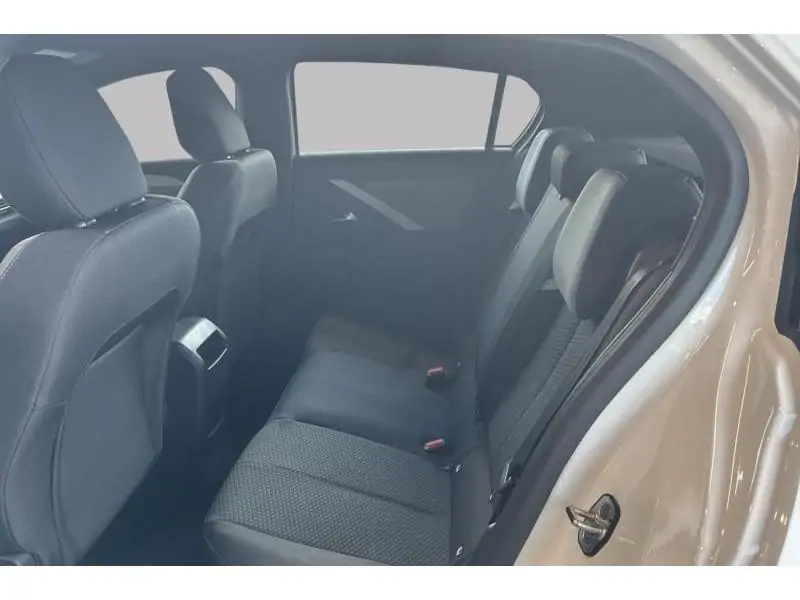VEHICLE__CONDITION_SERVICE Opel Astra EDITION WHITE 18