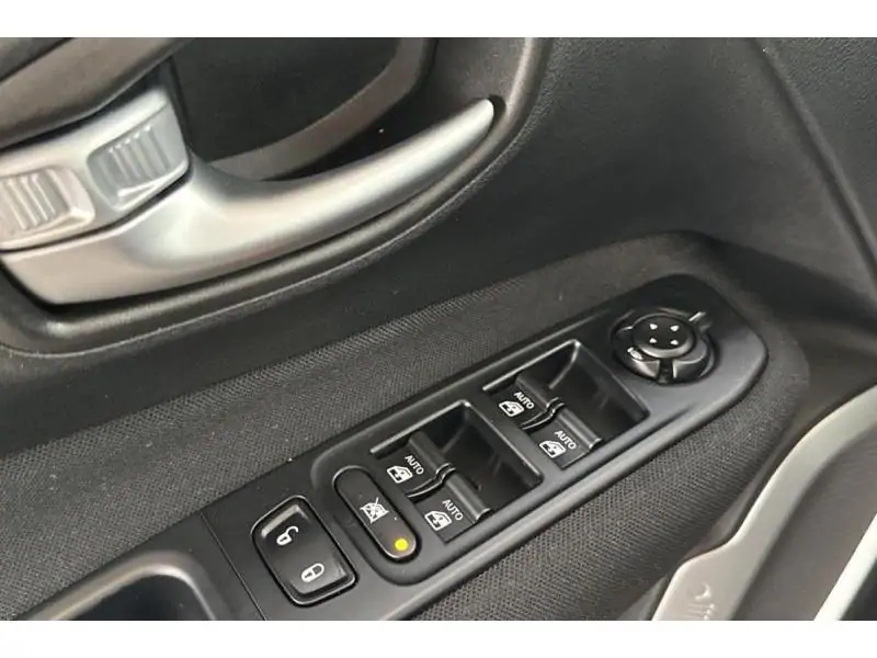 Occasion Jeep Renegade 1.0i 120 Longitude GREY 17